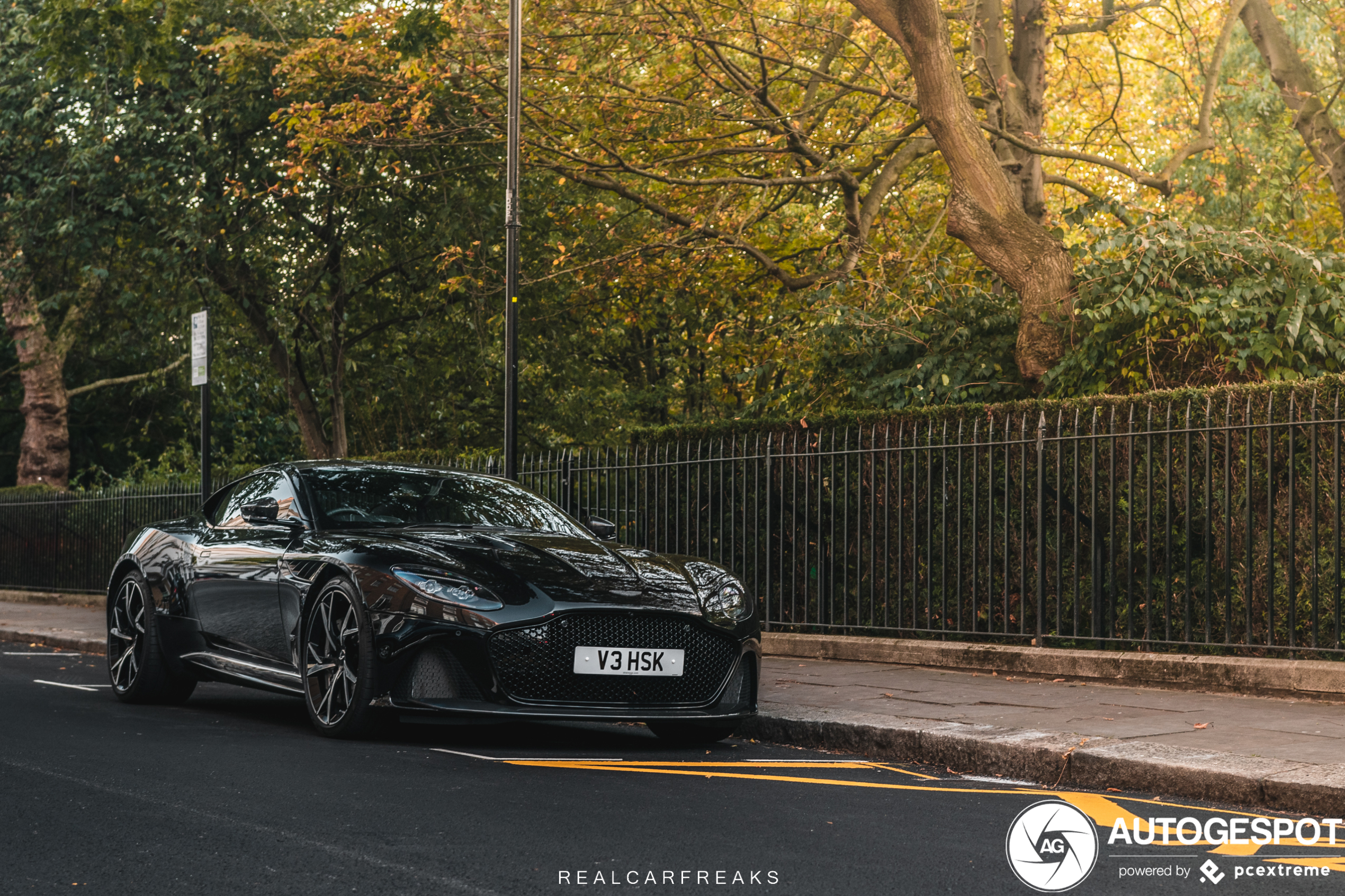 Aston Martin DBS Superleggera