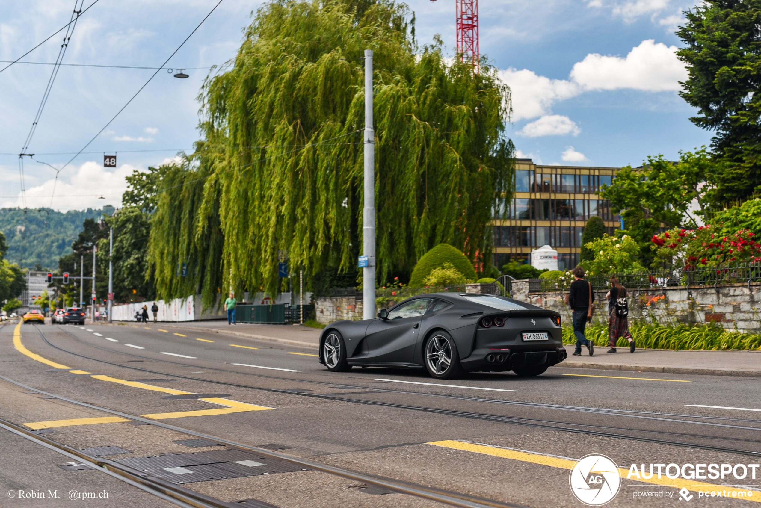 Ferrari 812 Superfast