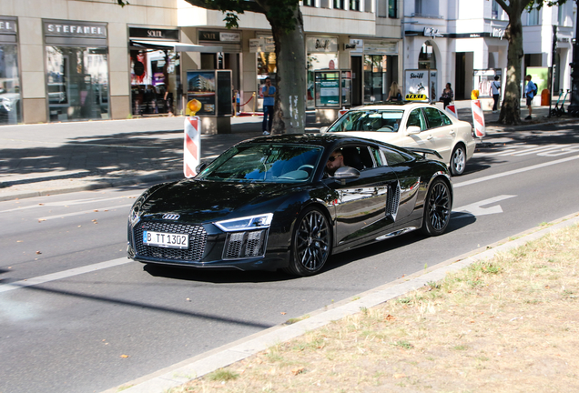 Audi R8 V10 Plus 2015