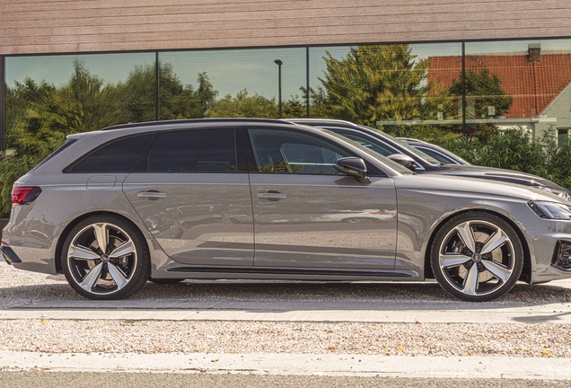 Audi RS4 Avant B9