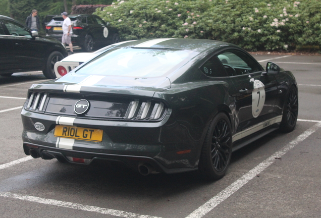 Ford Mustang GT 2015