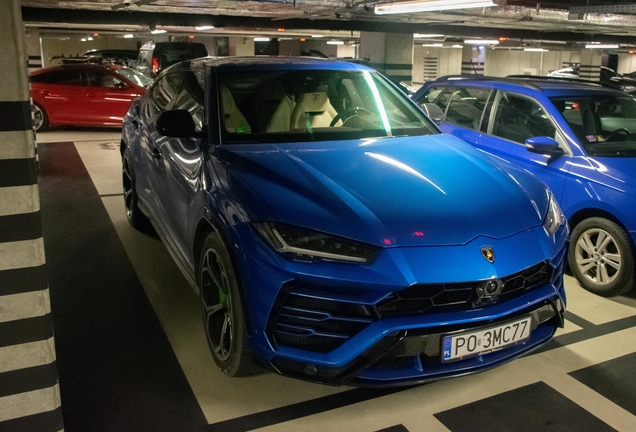 Lamborghini Urus