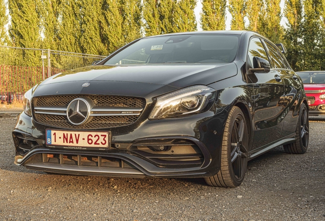 Mercedes-AMG A 45 W176 2015