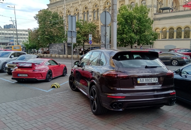 Porsche 958 Cayenne GTS MkII