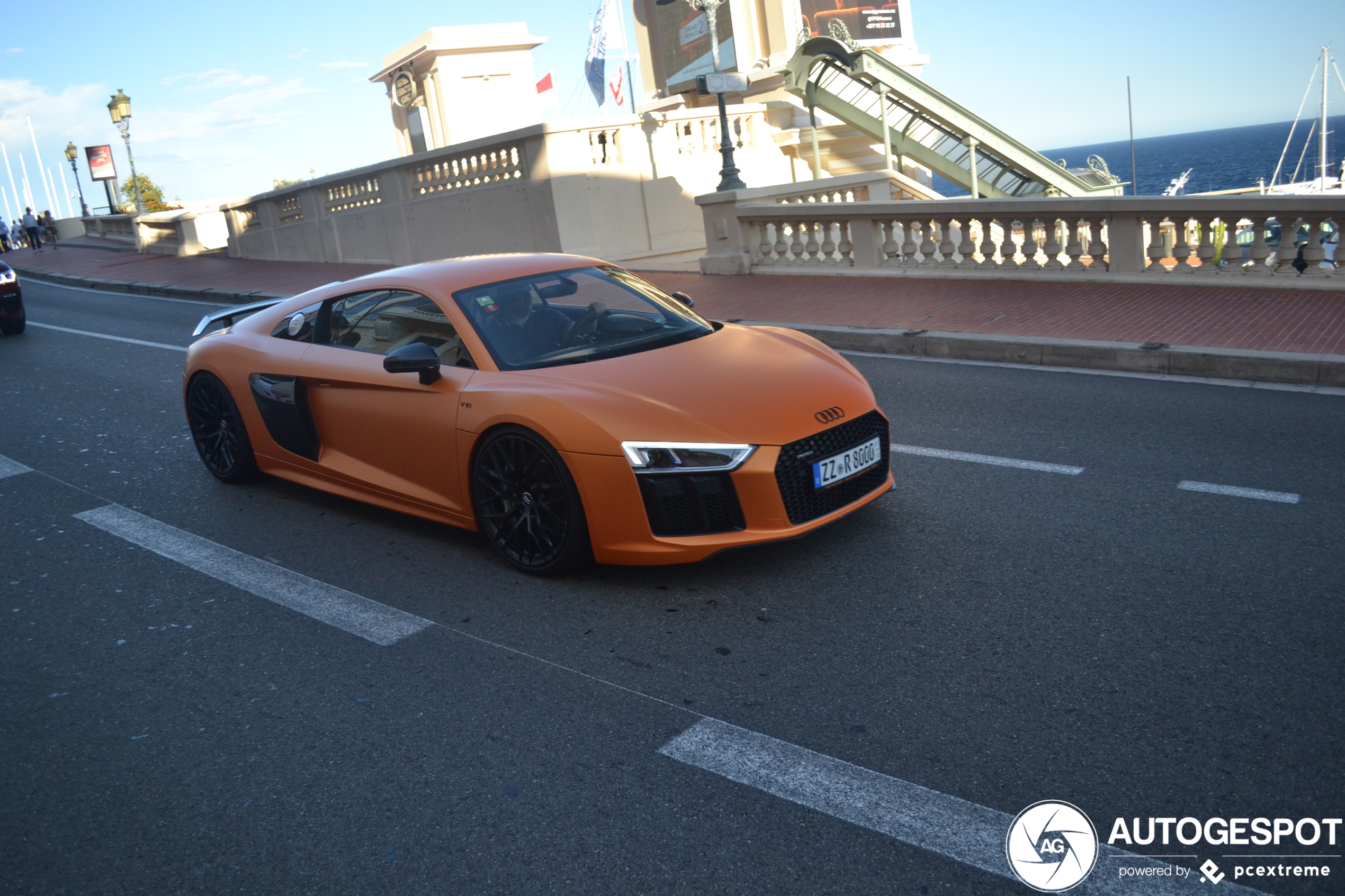 Audi R8 V10 Plus 2015