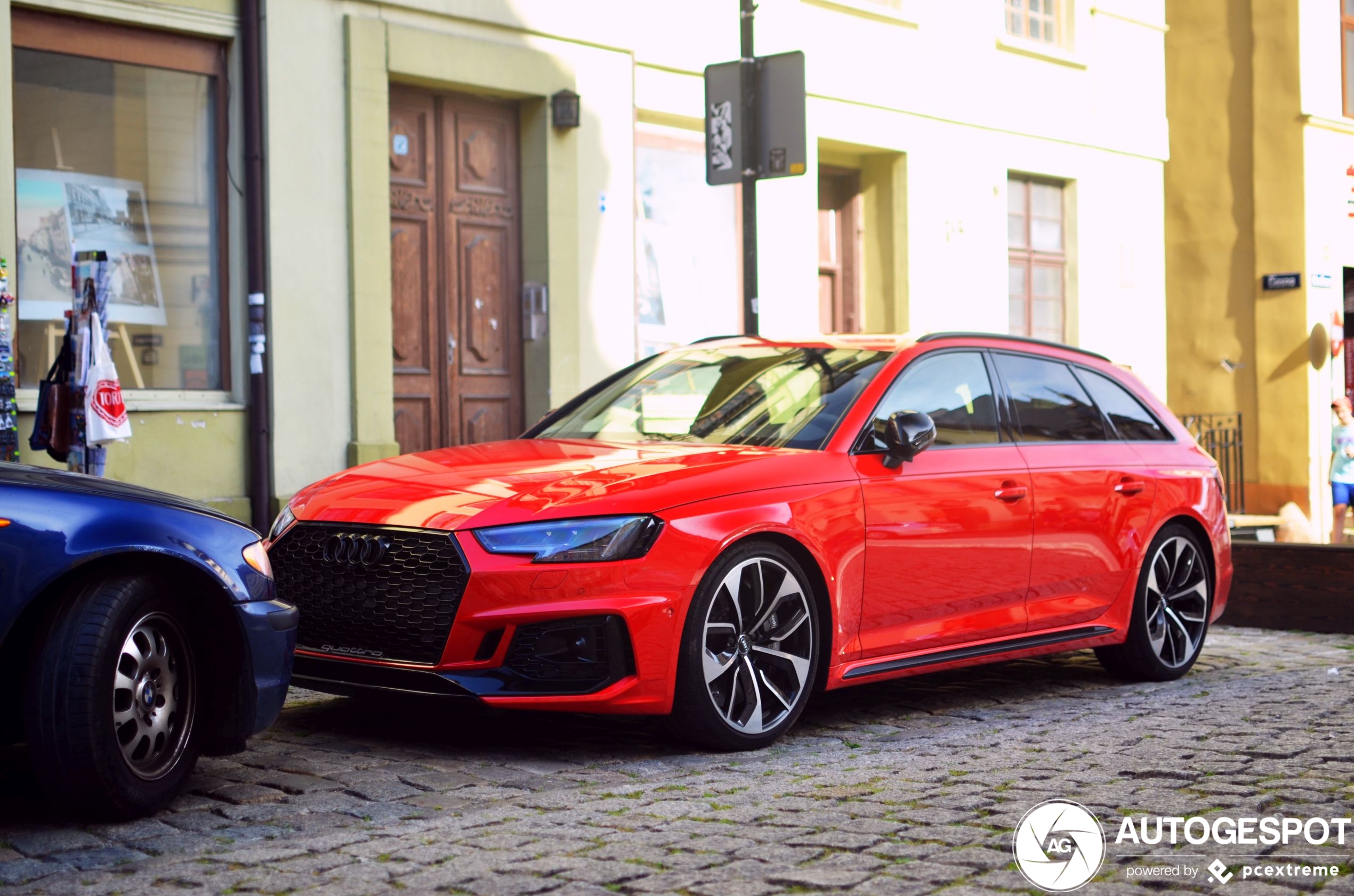 Audi RS4 Avant B9