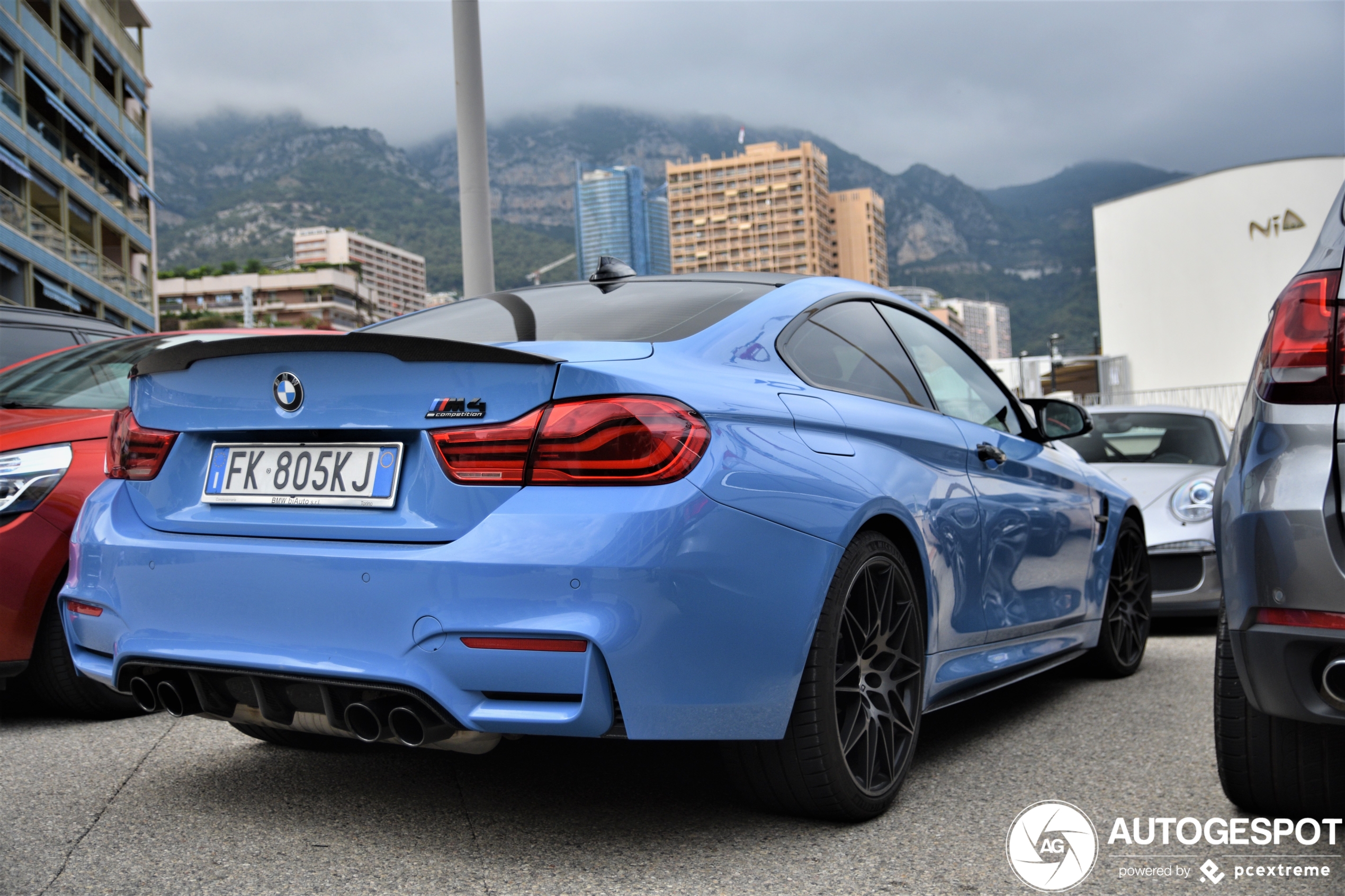 Bache pour BMW M4 Coupe F82 2014-2020, Ciel Bleu et Nuages