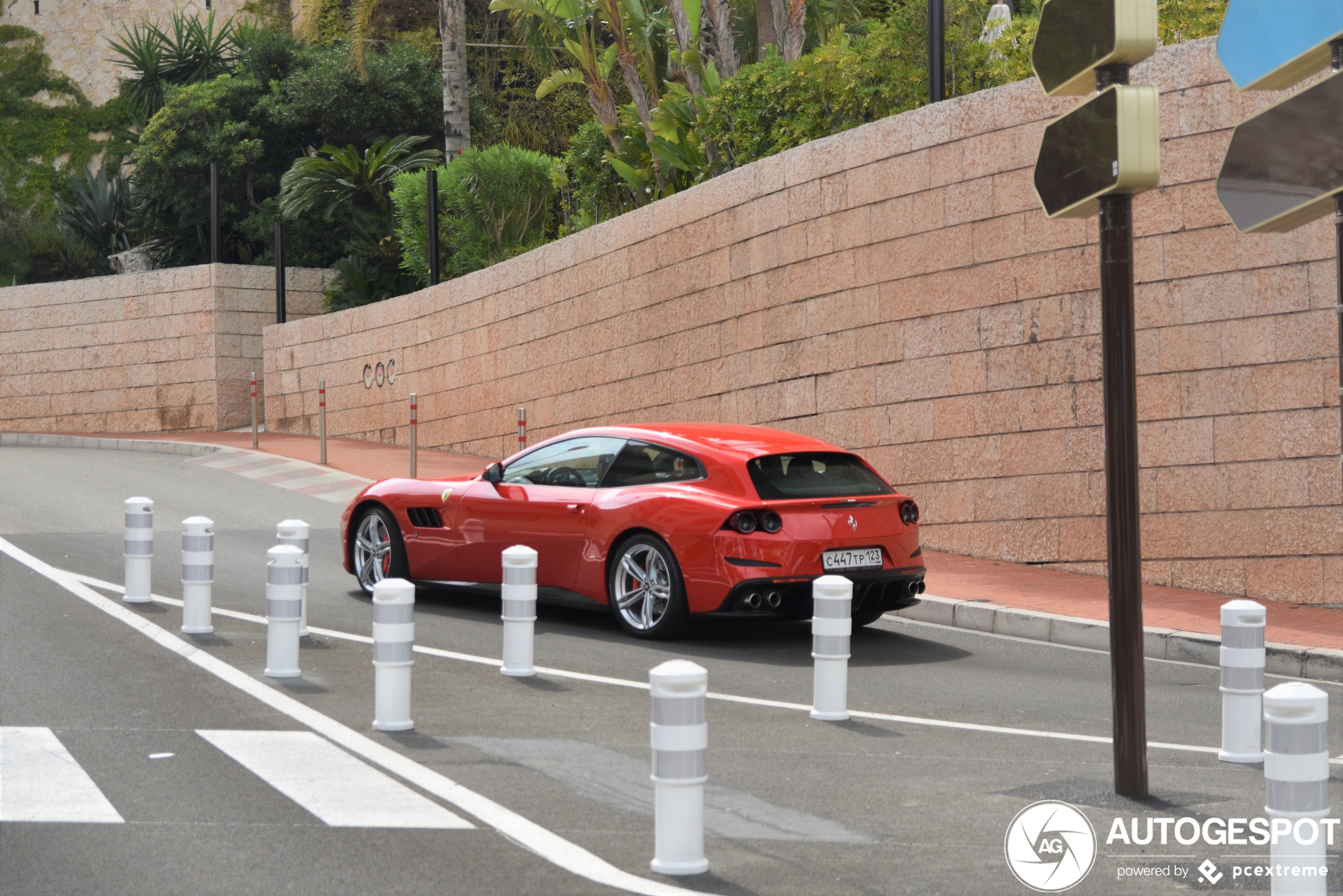 Ferrari GTC4Lusso