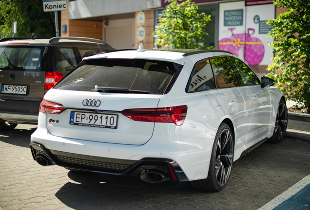 Audi RS6 Avant C8