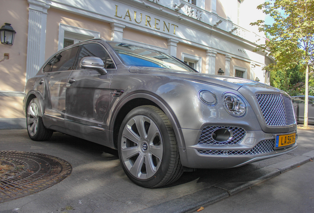 Bentley Bentayga Hybrid