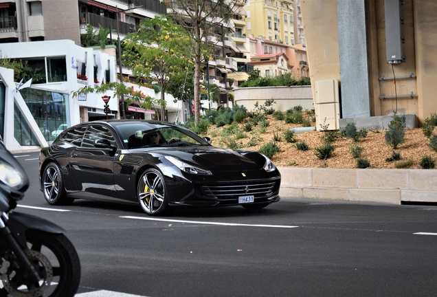 Ferrari GTC4Lusso