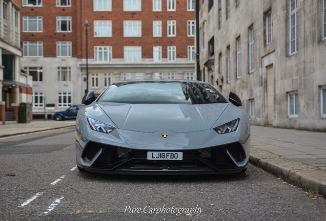 Lamborghini Huracán LP640-4 Performante