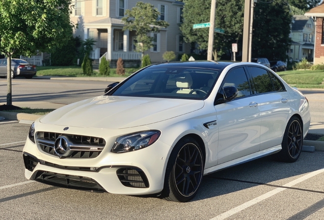 Mercedes-AMG E 63 S W213