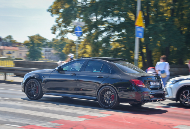 Mercedes-AMG E 63 S W213