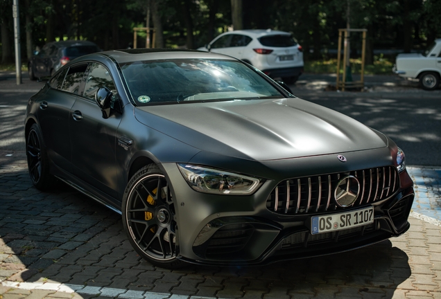 Mercedes-AMG GT 63 S X290