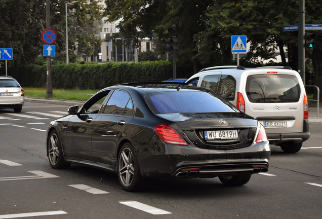 Mercedes-AMG S 63 V222