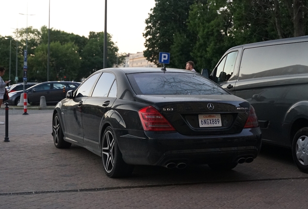 Mercedes-Benz S 63 AMG W221 2010