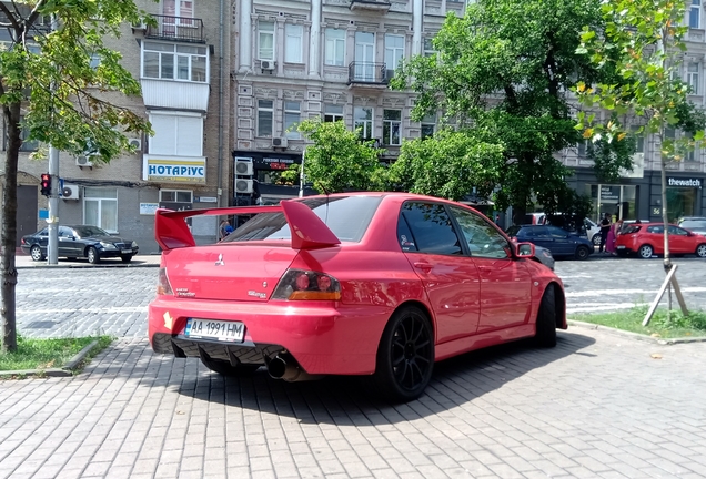 Mitsubishi Lancer Evolution IX