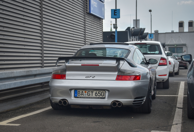 Porsche 996 GT2