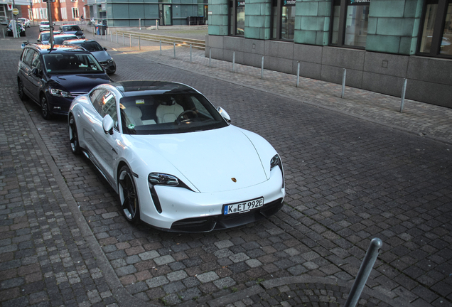 Porsche Taycan Turbo S