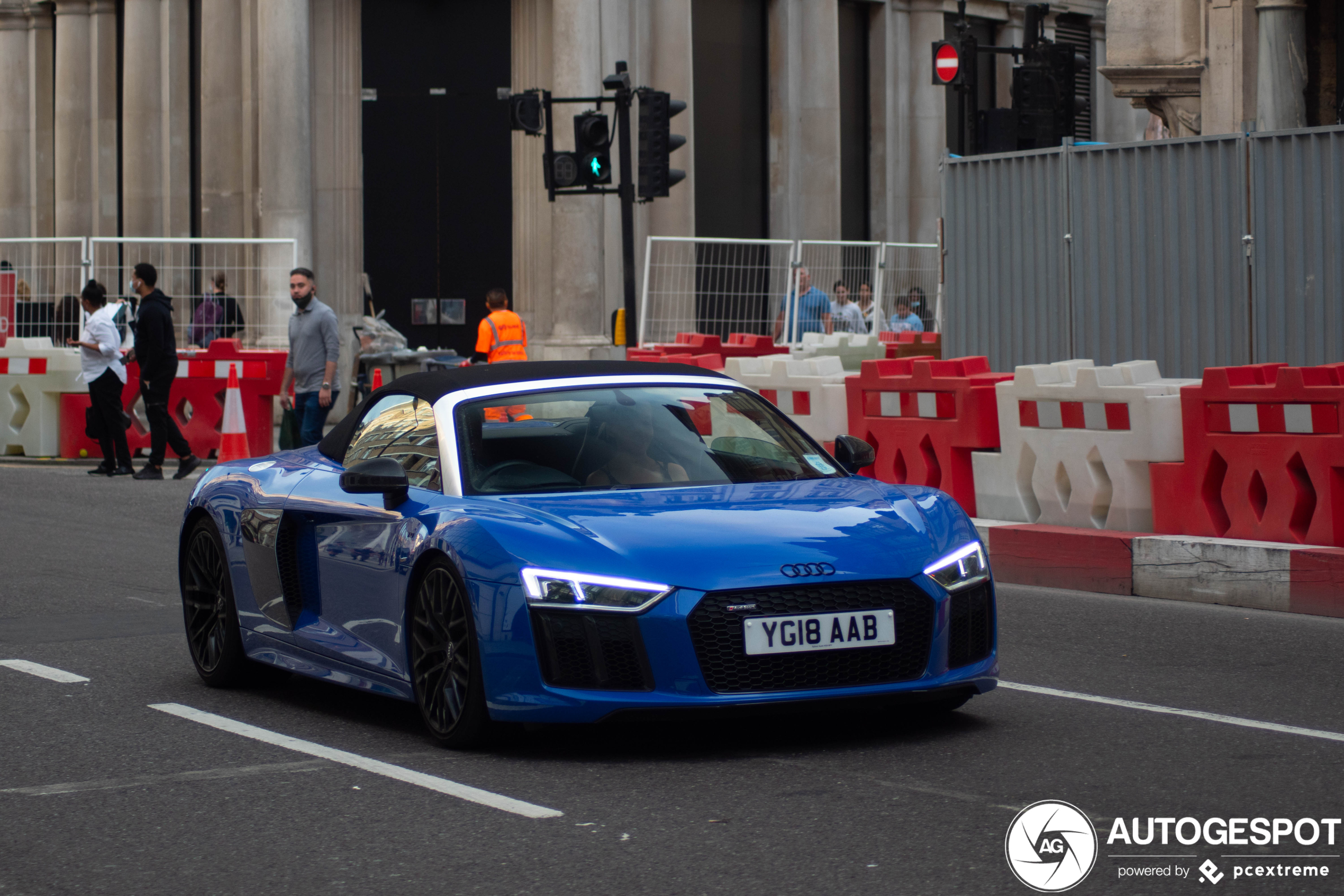 Audi R8 V10 Spyder 2016