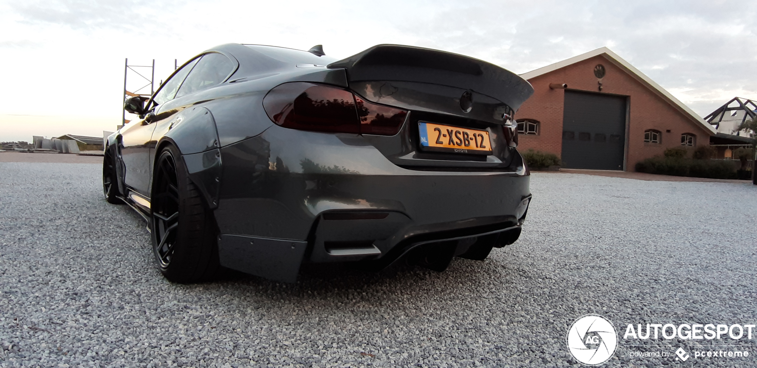 BMW M4 F82 Coupé Liberty Walk Widebody