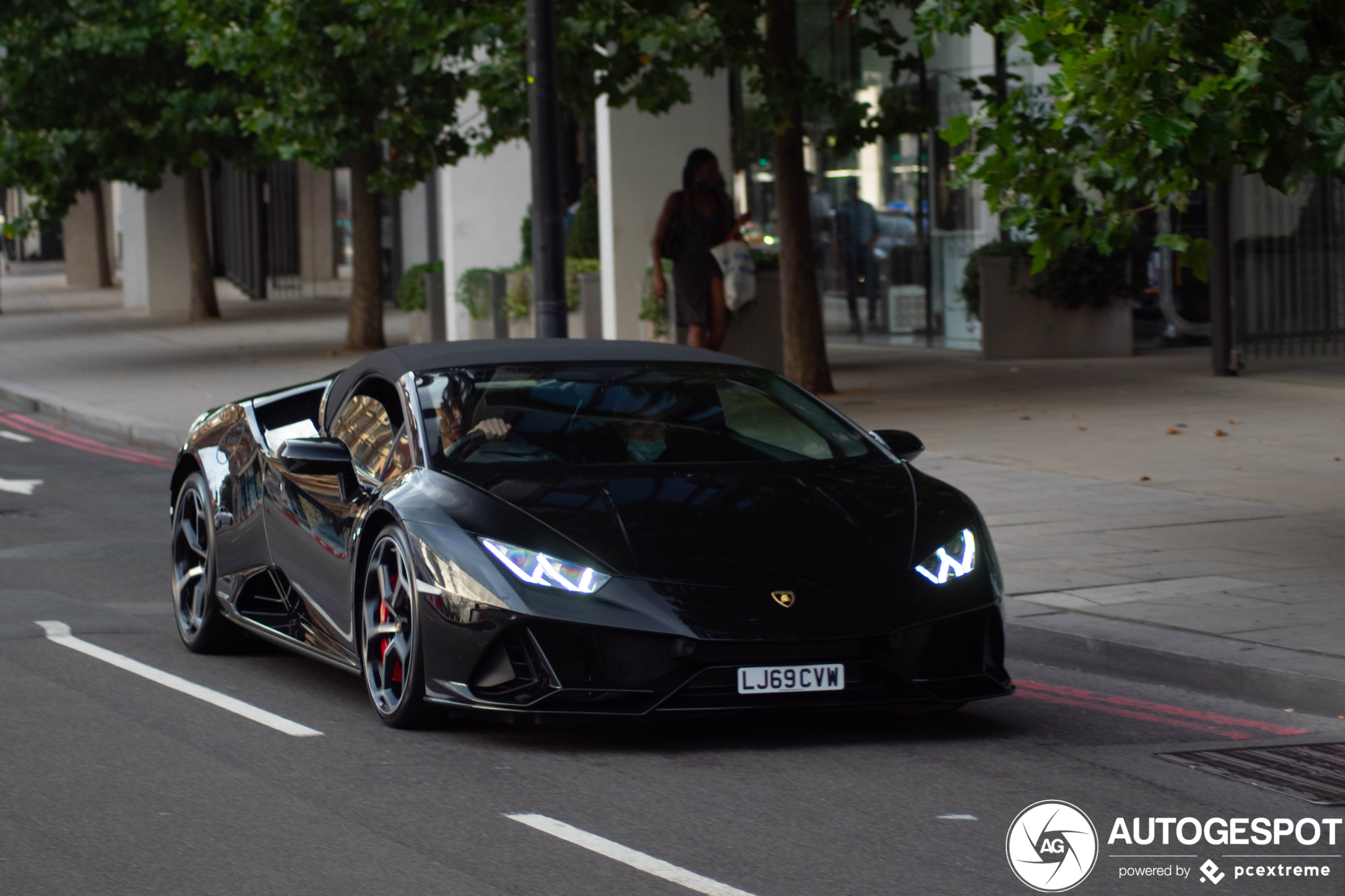 Lamborghini Huracán LP640-4 EVO Spyder