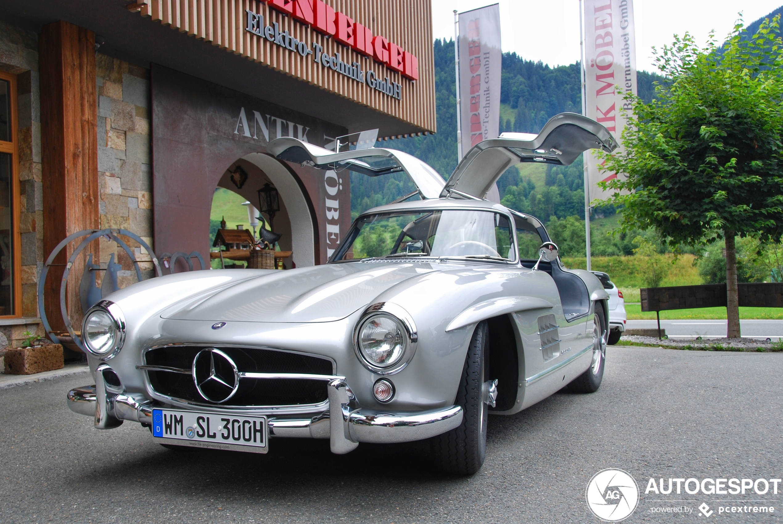 Mercedes-Benz 300SL Gullwing