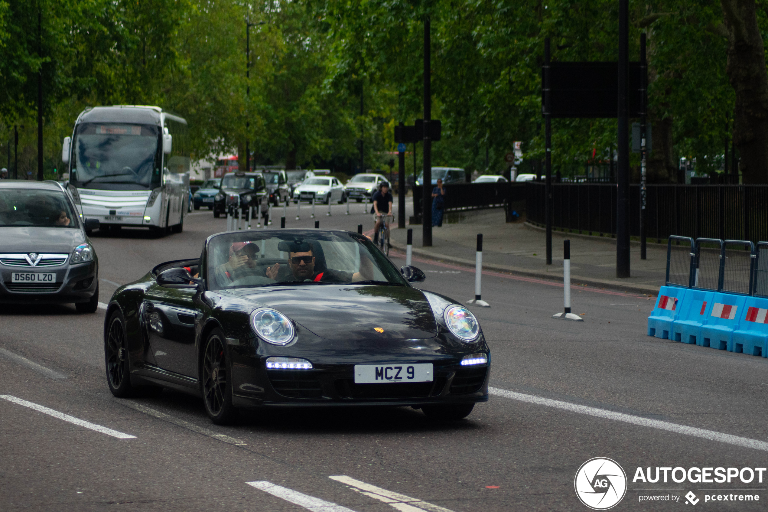 Porsche 997 Carrera 4 GTS Cabriolet