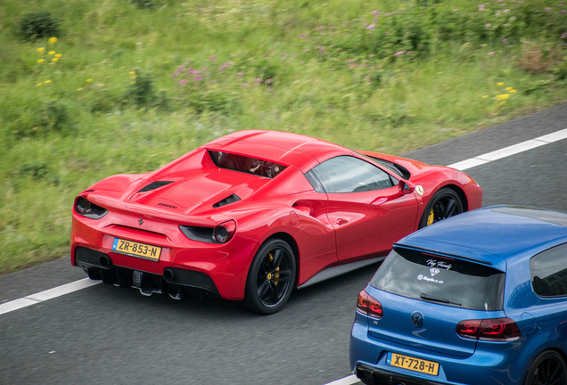 Ferrari 488 Spider