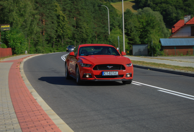 Ford Mustang GT 2015