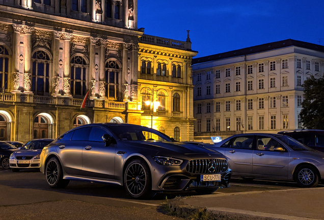 Mercedes-AMG GT 63 S X290