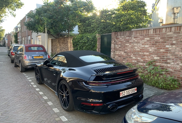 Porsche 992 Turbo S Cabriolet