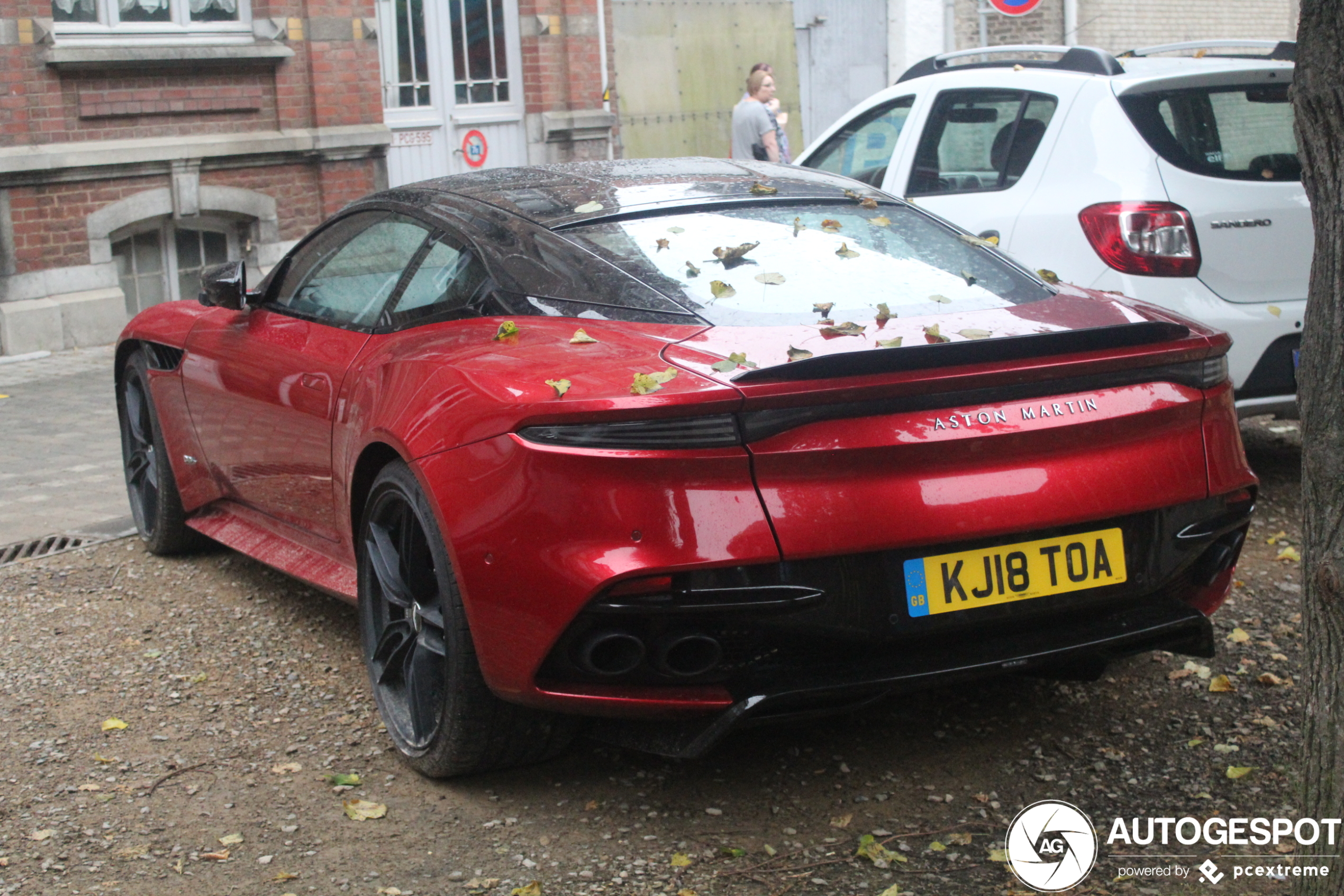 Aston Martin DBS Superleggera