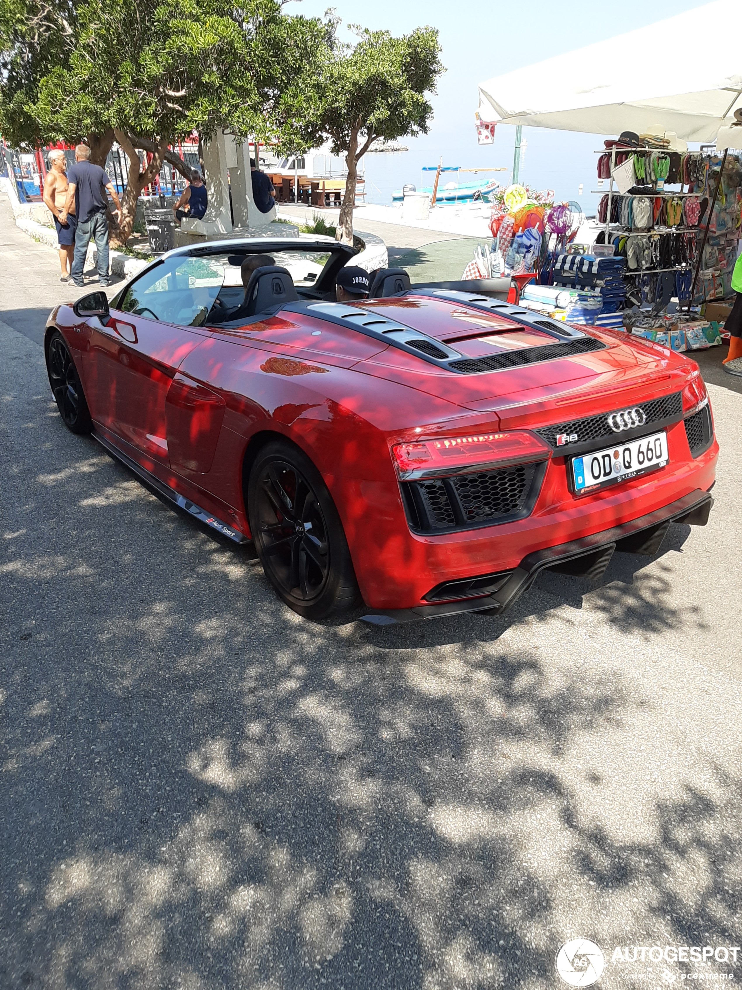 Audi R8 V10 Spyder 2016