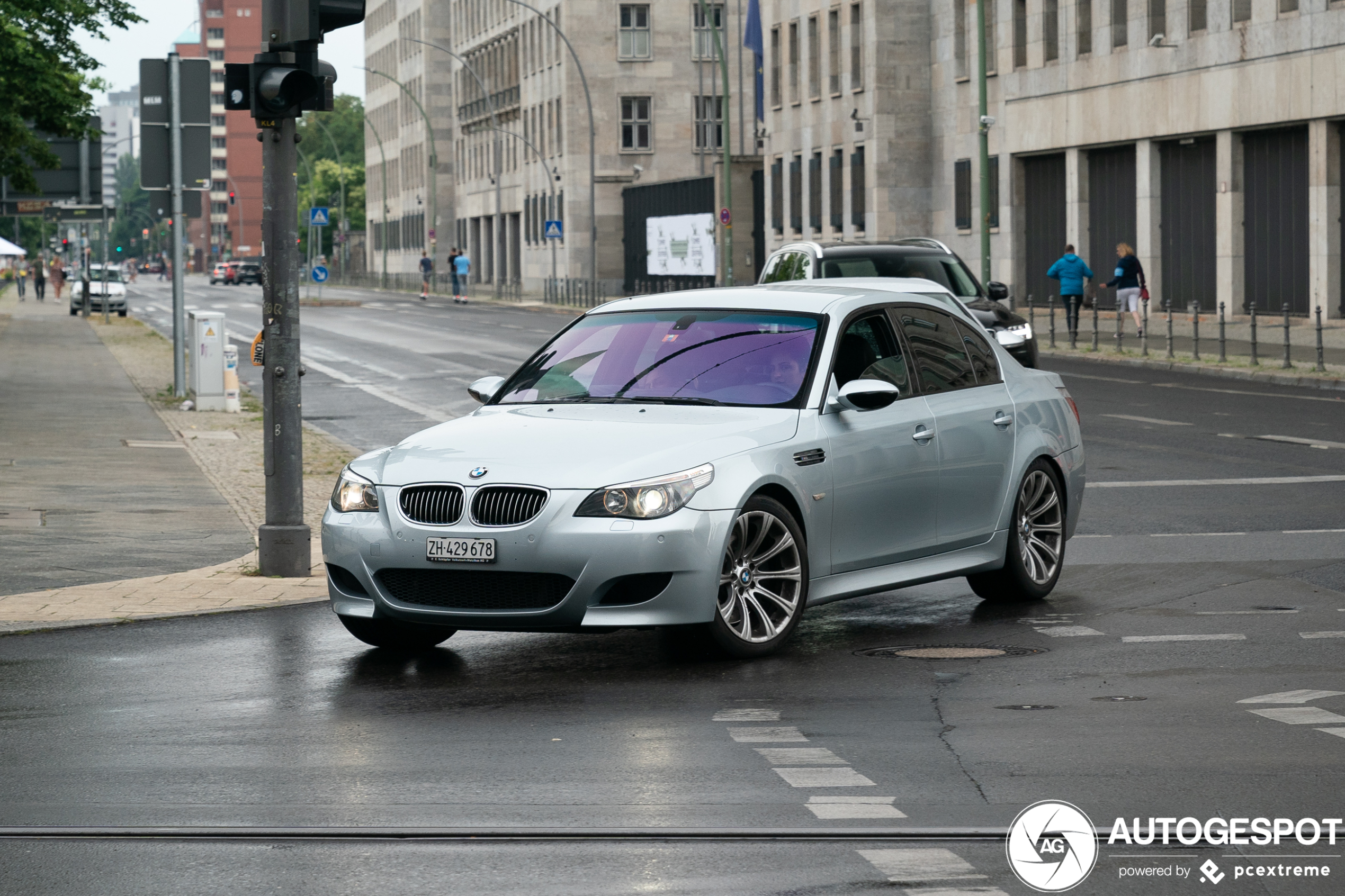 BMW M5 E60 2005