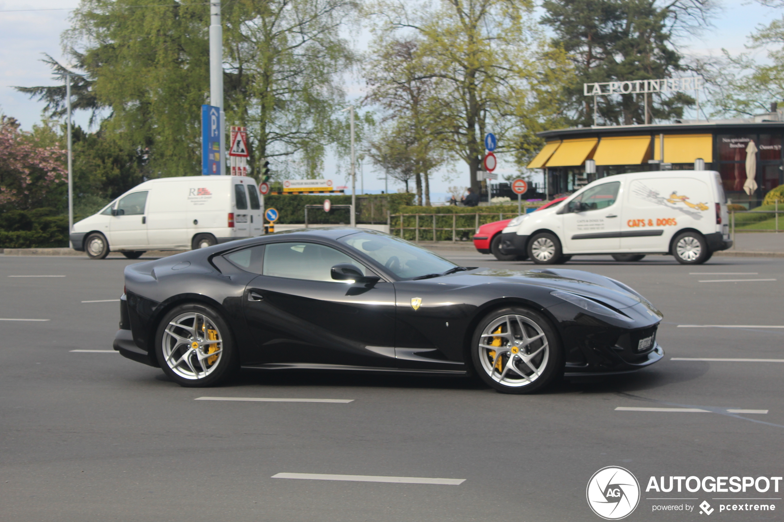 Ferrari 812 Superfast