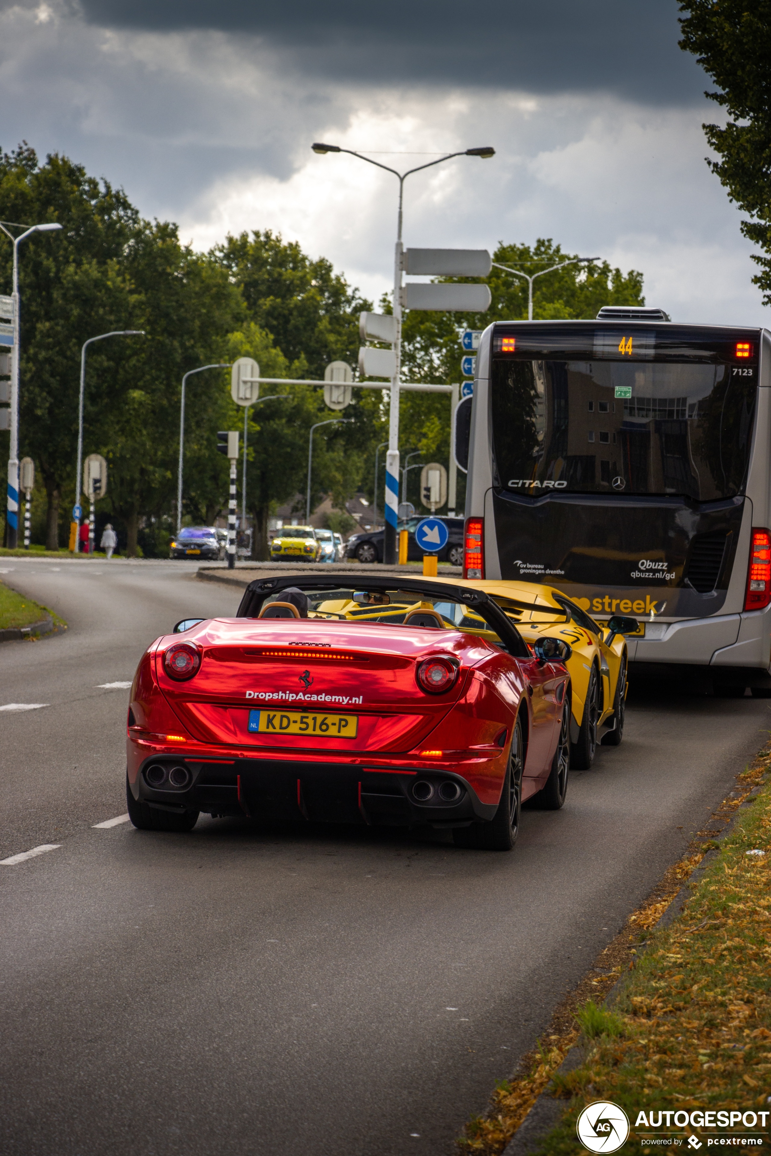 Ferrari California T