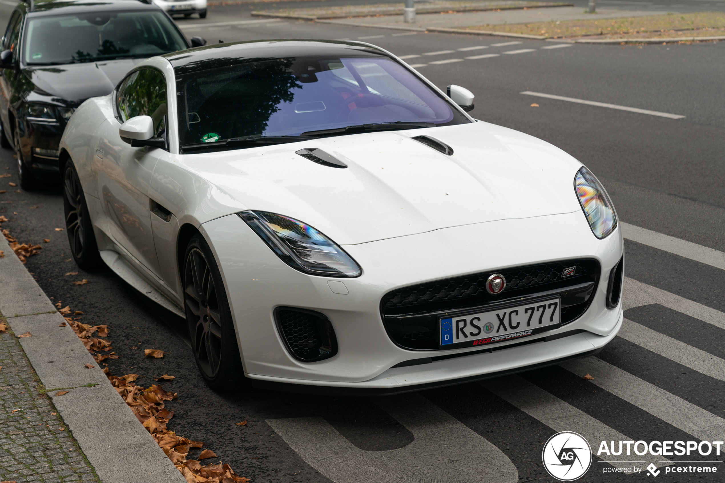 Jaguar F-TYPE S Coupé Chequered Flag Edition 2019