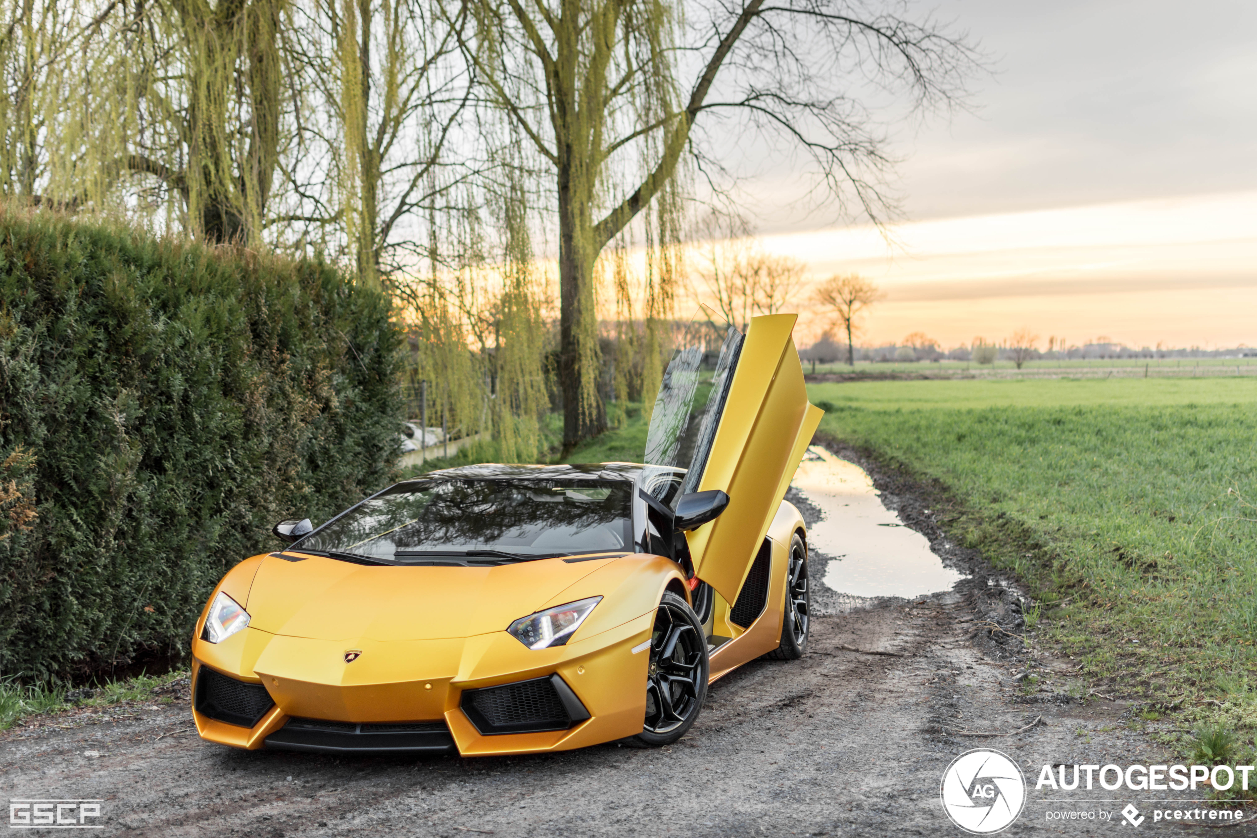 Lamborghini Aventador LP700-4