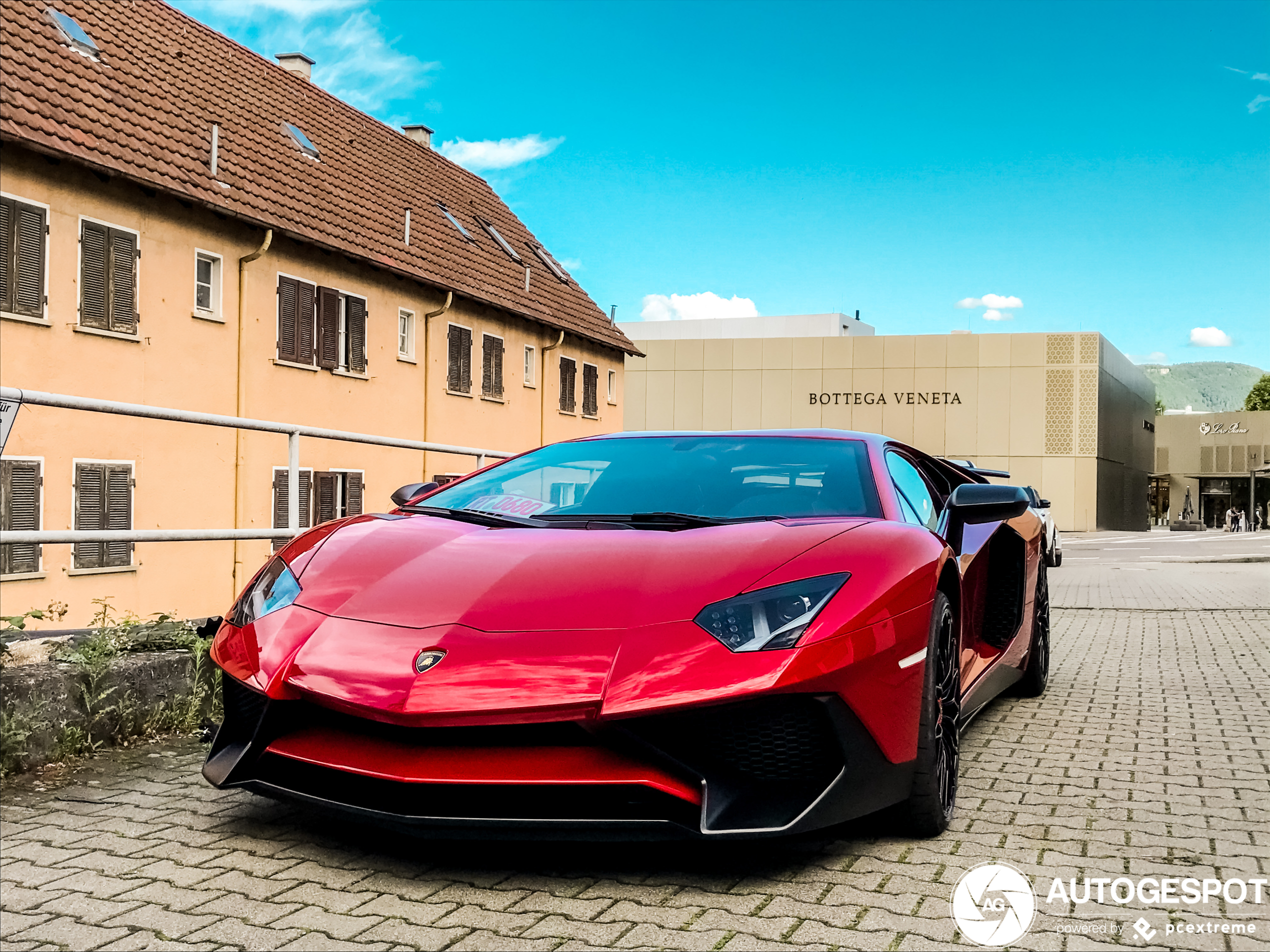 Lamborghini Aventador LP750-4 SuperVeloce