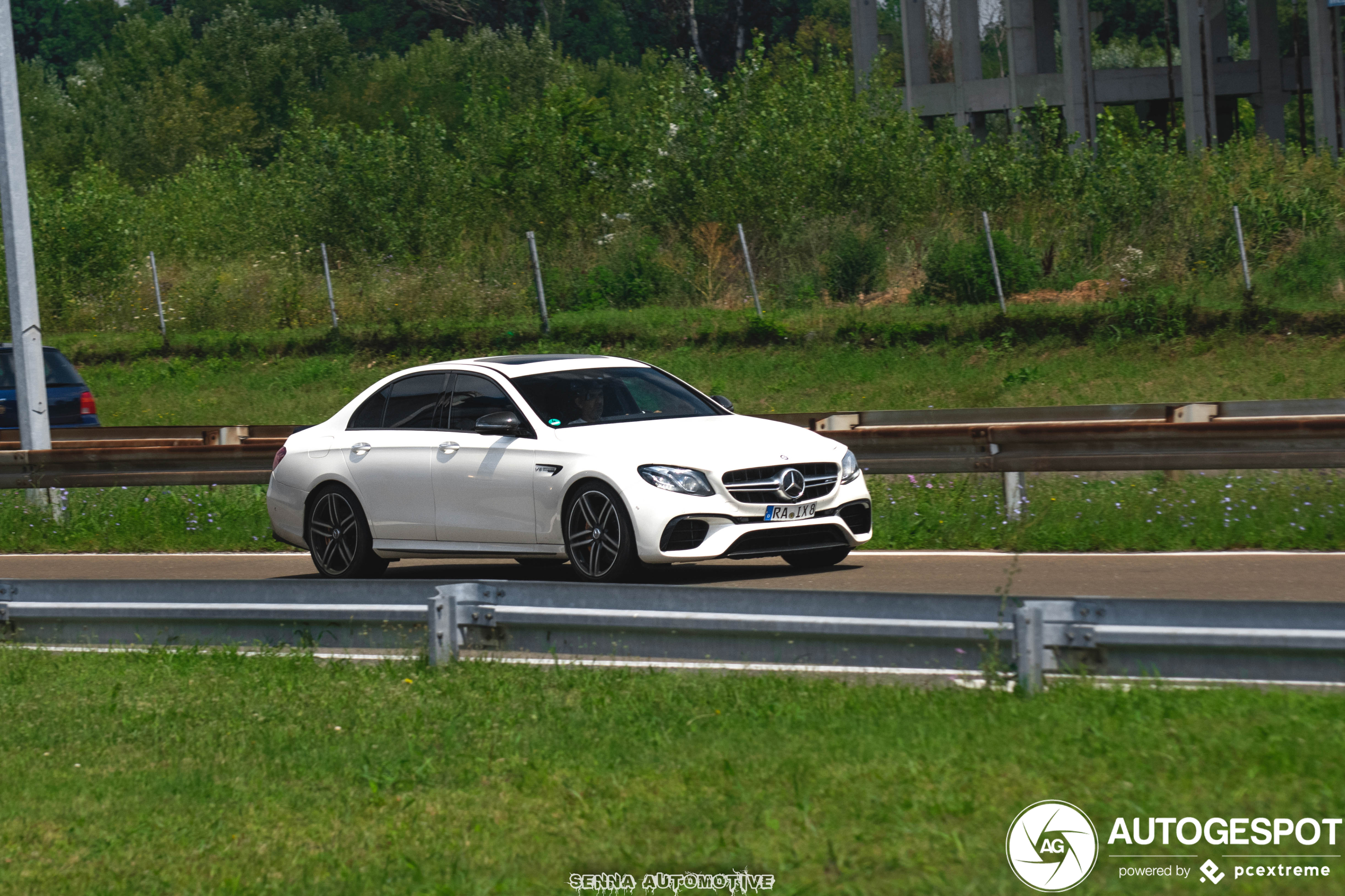 Mercedes-AMG E 63 S W213