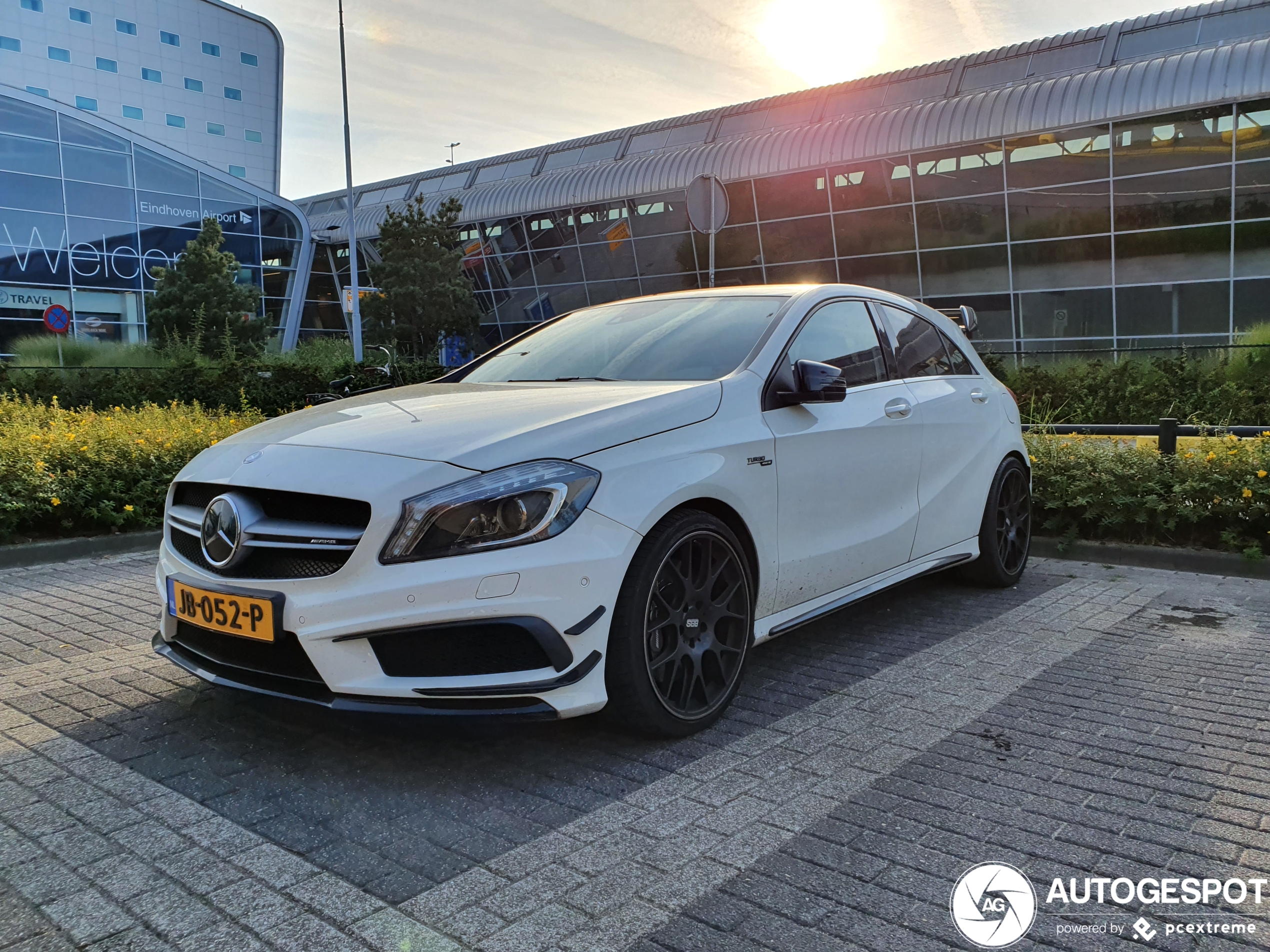 Mercedes-Benz A 45 AMG