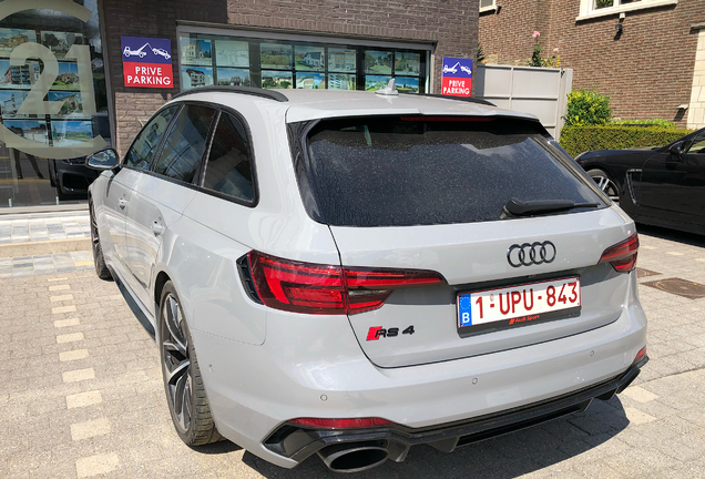 Audi RS4 Avant B9