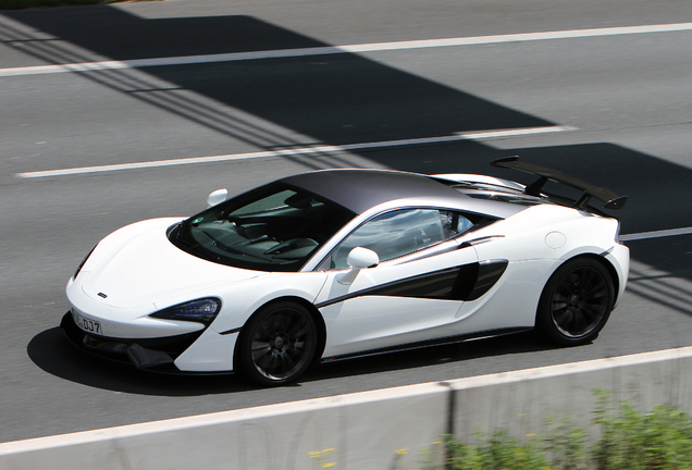 McLaren 570S