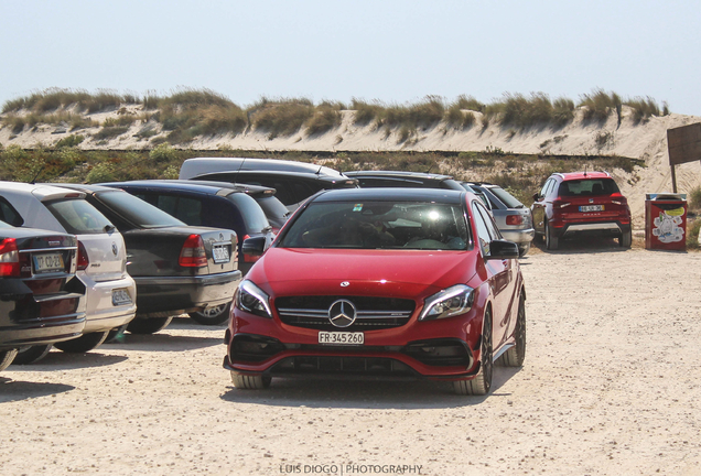 Mercedes-AMG A 45 W176 2015