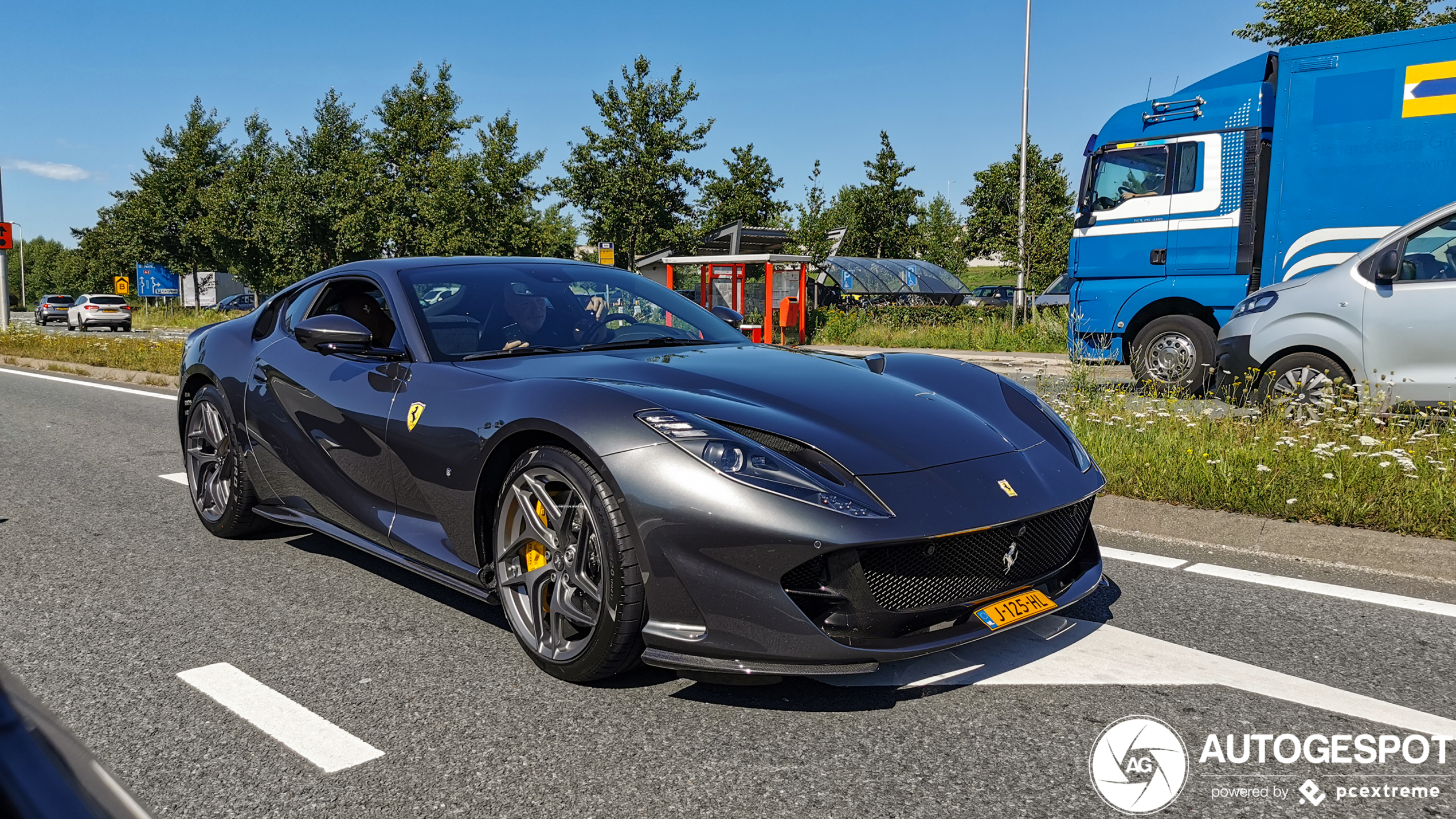 Ferrari 812 Superfast