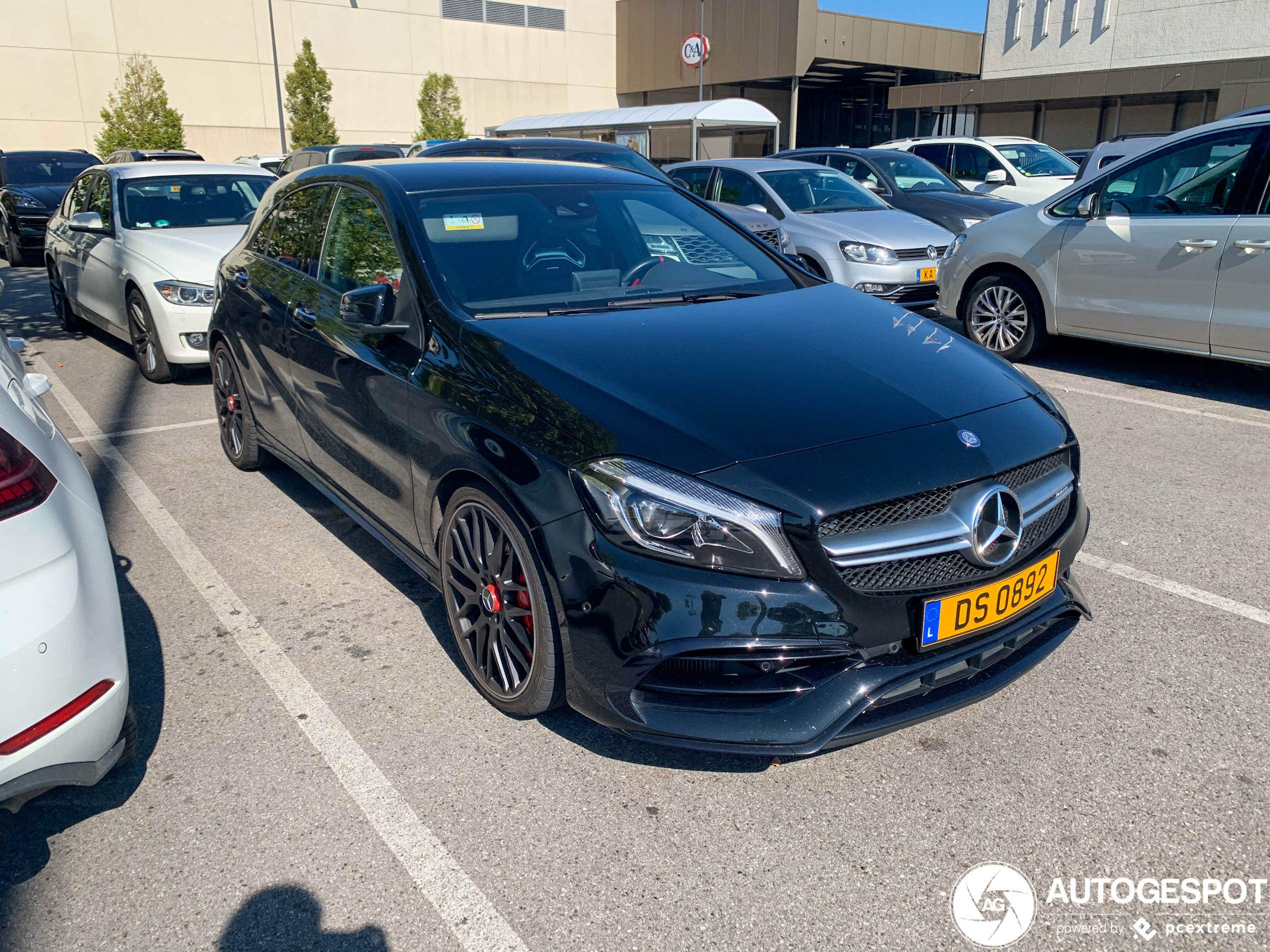 Mercedes-AMG A 45 W176 2015