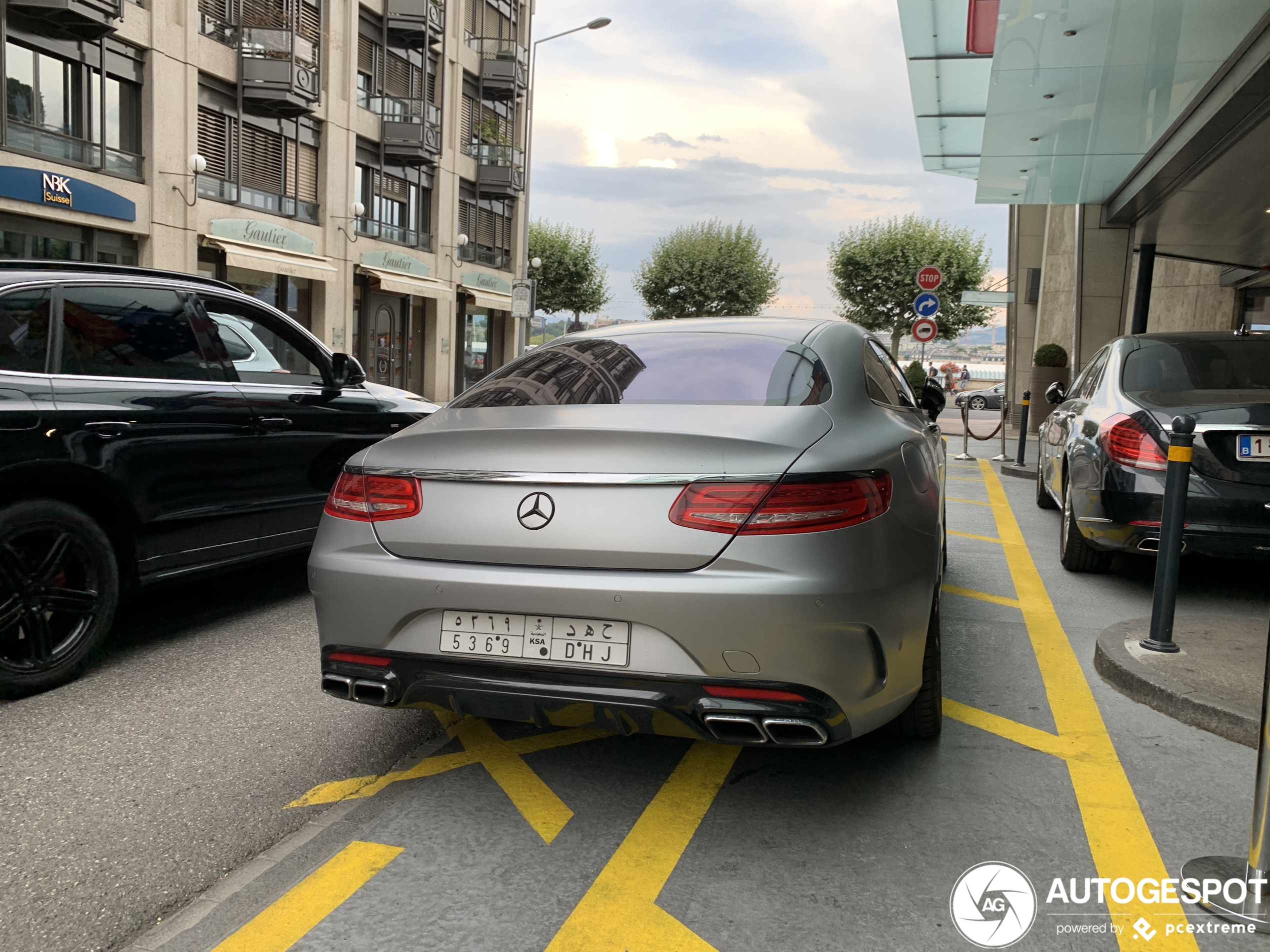 Mercedes-AMG S 63 Coupé C217