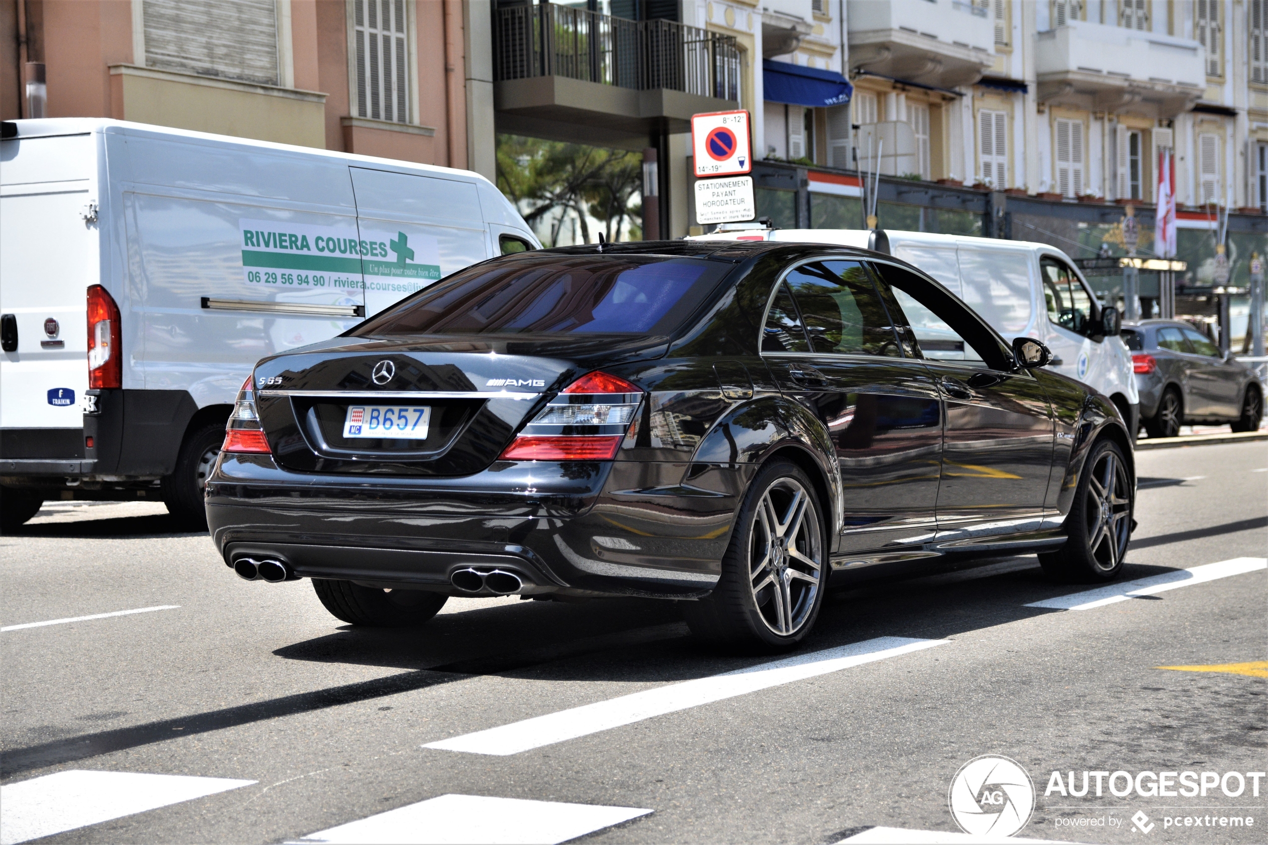 Mercedes-Benz S 65 AMG V221